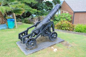 eine klassische Kanone