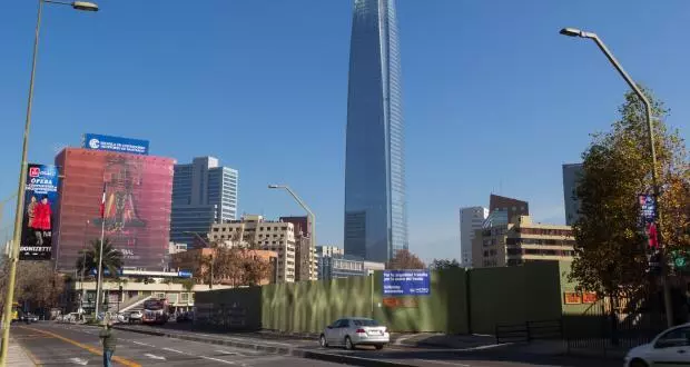 der Wolkenkratzer Gran Torre Santiago in Chile