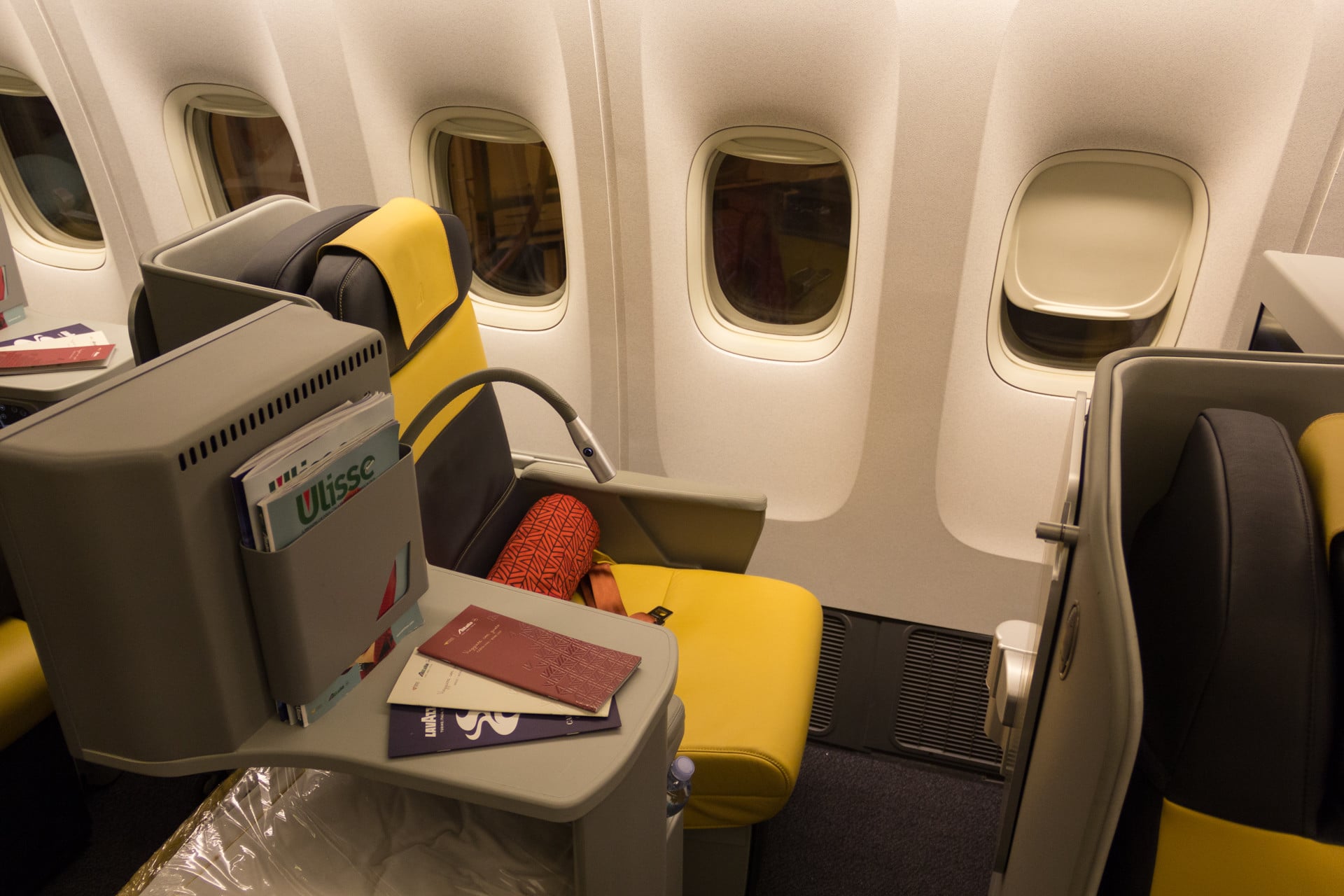 Alitalia Flug Az688 Business Class Von Rom Nach Santiago De