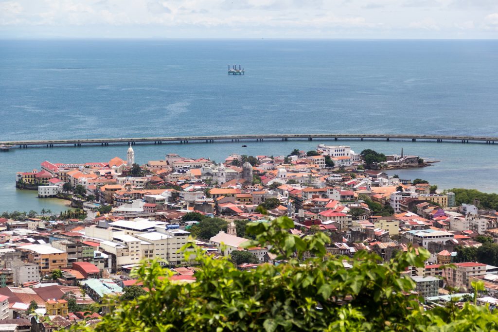 Blick vom Cerro Ancon auf Panamas Altstadt Casco Viejo