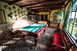 Kicker und Billar in der Posada Ingapirca