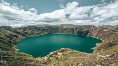 Blick über die Quilotoa Lagune