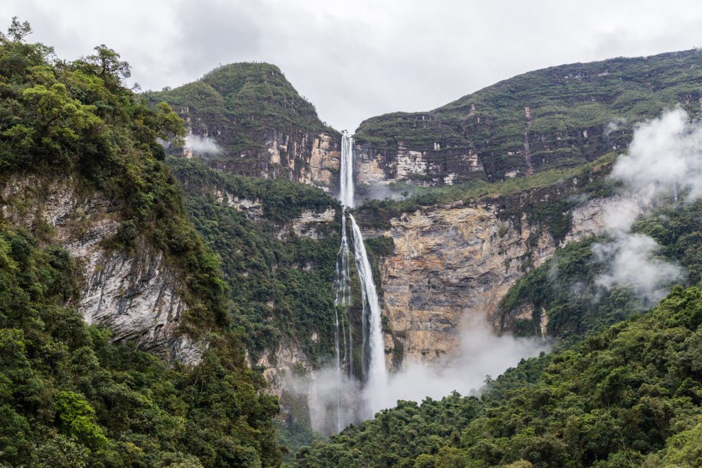 Der Gocta Wasserfall in Peru