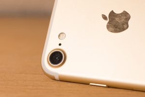 dreckige Kameralinse am Handy