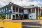 Das Rathaus von Puerto Nariño