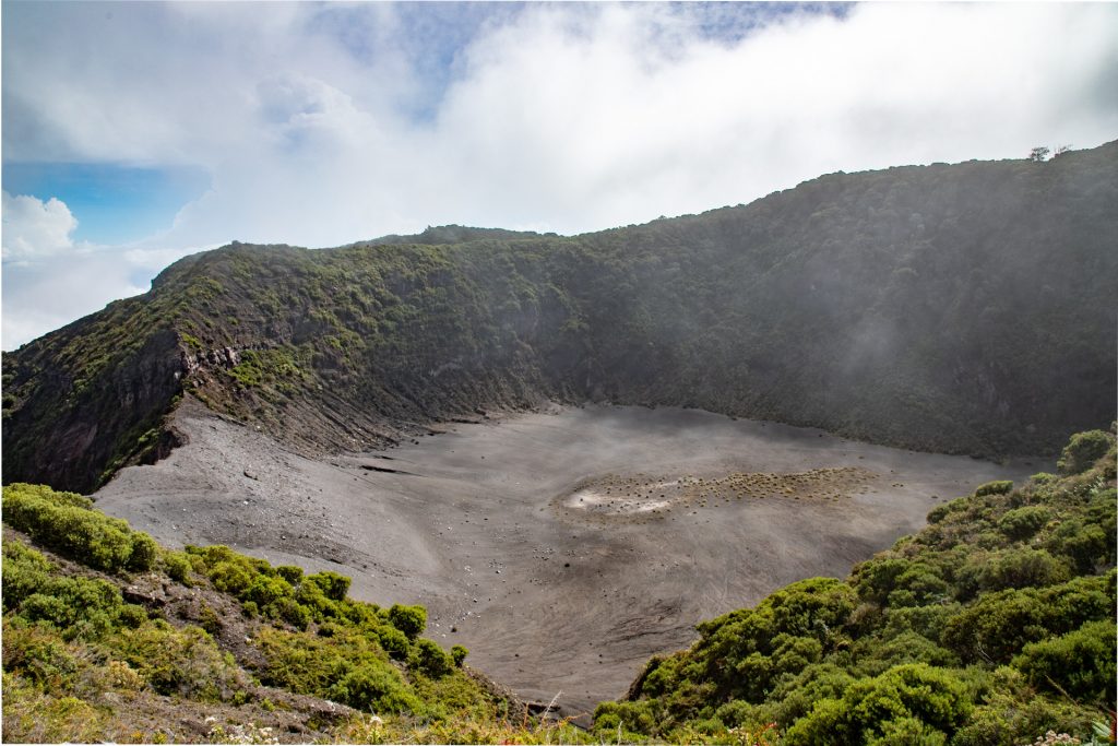 Vulkan Irazú - Krater Diego de la Haya