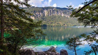 Der Eibsee in Bayern