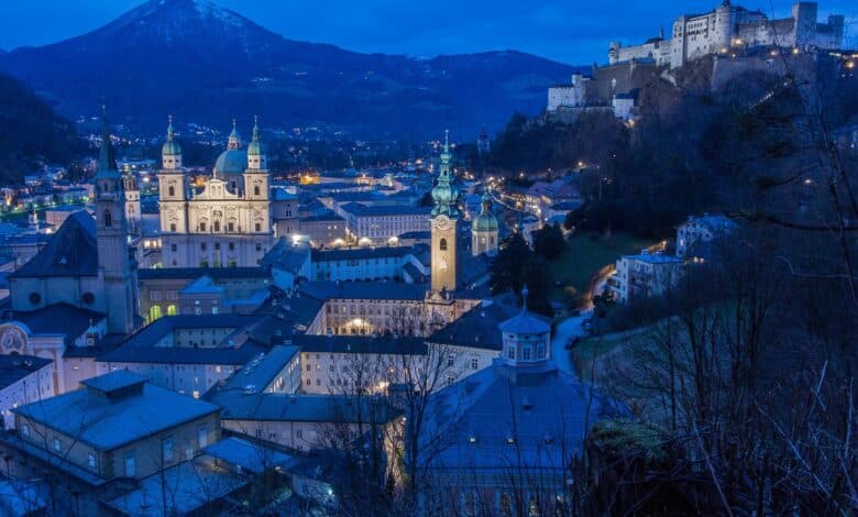 Salzburg in der Dämmerung