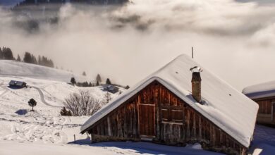 Berghütte im Winter